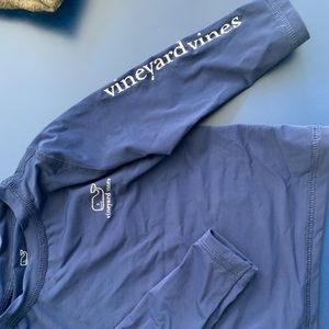 vineyard vines rash guard